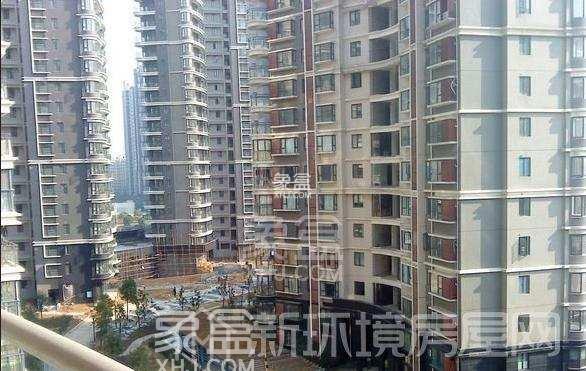 12月18日長沙二手房最新房源：含浦精致綠色風(fēng)格三室，洋湖旁帶品牌教育