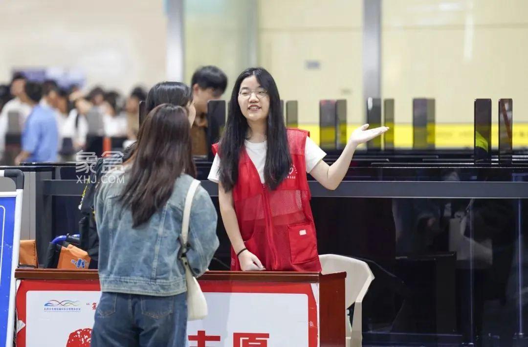 2023年长沙火车南站到发旅客9815.49万人次，创建站14年新高，居中部第一！