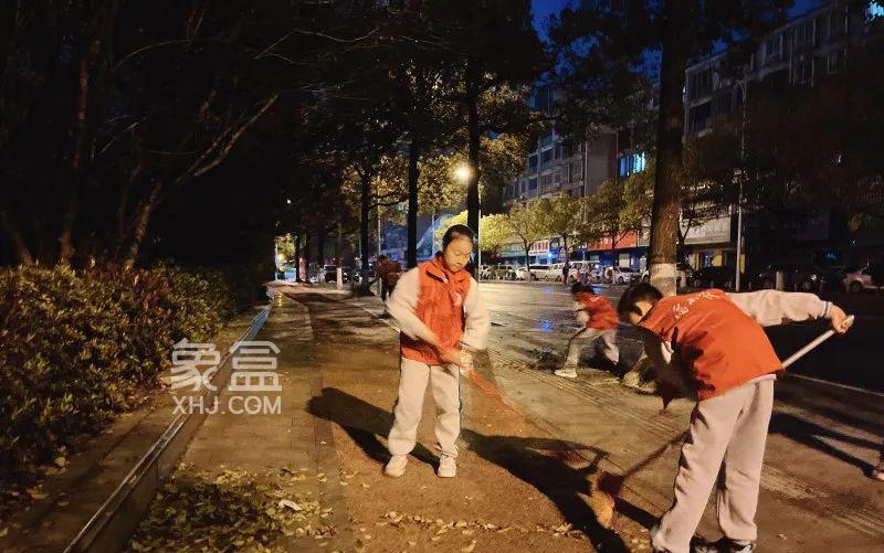 3月24日长沙泰禹小学“雷小锋寻访长沙温度”活动启动，探访“早长沙”劳动者！