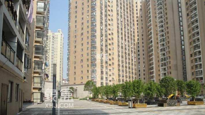 3月29日长沙租房急租:汽车南站全新装修两室,带阳台正地铁商圈配套完善 3月29日长沙租房急租:汽车南站全新装修两室,带阳台正地铁商圈配套完善