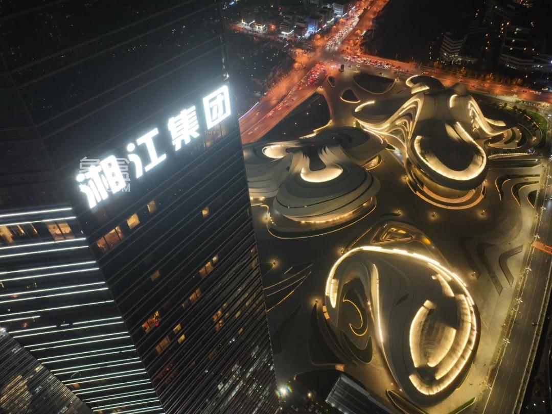 長(zhǎng)沙梅溪湖湘江集團(tuán)大廈產(chǎn)業(yè)奏鳴曲，新質(zhì)生產(chǎn)力筑巢梅溪湖！