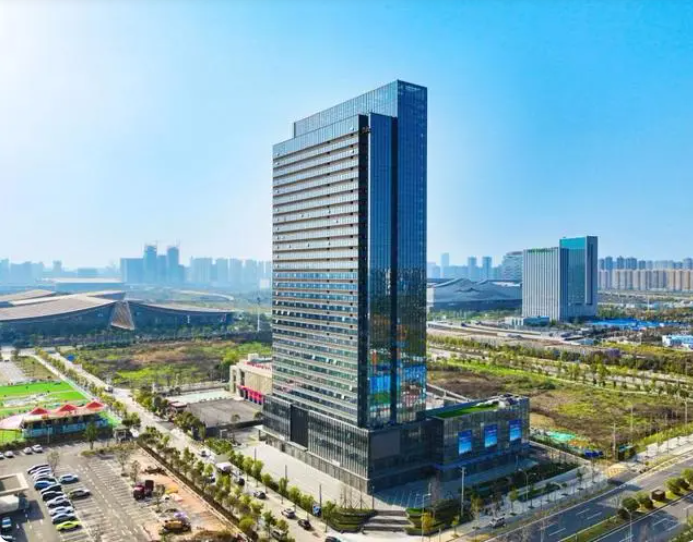 4月14日長沙自貿(mào)人才公寓投入使用，為會展新城提供600多套人才優(yōu)惠性公寓！