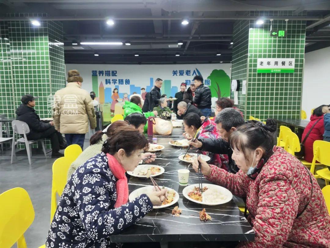 長沙雨花區(qū)左家塘街道老年人中央廚房創(chuàng)新餐廳入選典型案例匯編！