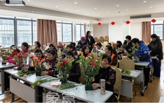 长沙麓谷桔州新苑养老新模式，社会力量为何纷纷入局银发经济？
