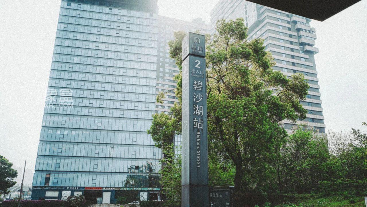 城发恒伟观江学府配套入读湘郡培粹南湖中学，建面110-146㎡首付18万起！