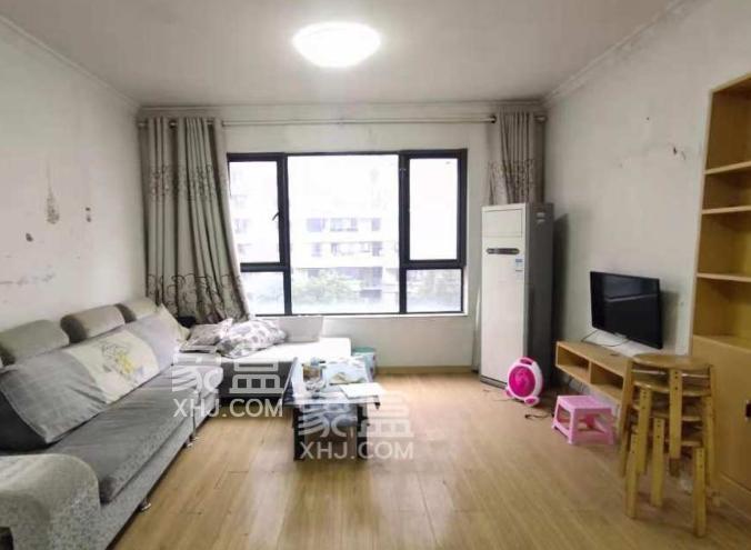 7月27日长沙租房急租：梅溪湖超精装loft，绝佳环境+地铁口通勤