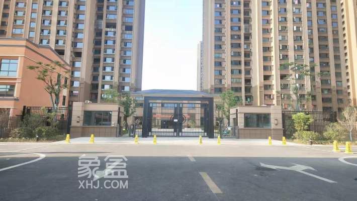 8月7日長沙租房急租：含浦精美loft，近洋湖環(huán)地鐵和商圈租價(jià)低