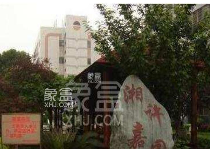 8月8日长沙租房急租：南城融城中心豪装三室配双轨交通，舒适便捷