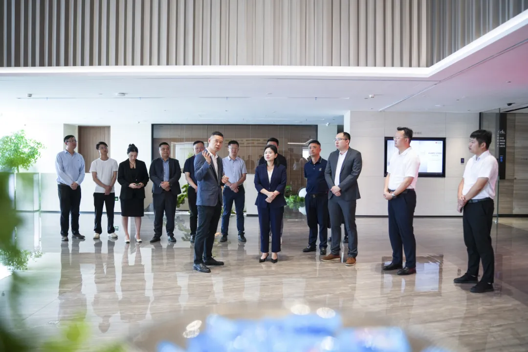 湖南建投地产集团携手华为终端战略合作，焕新智能生活“未来家”！