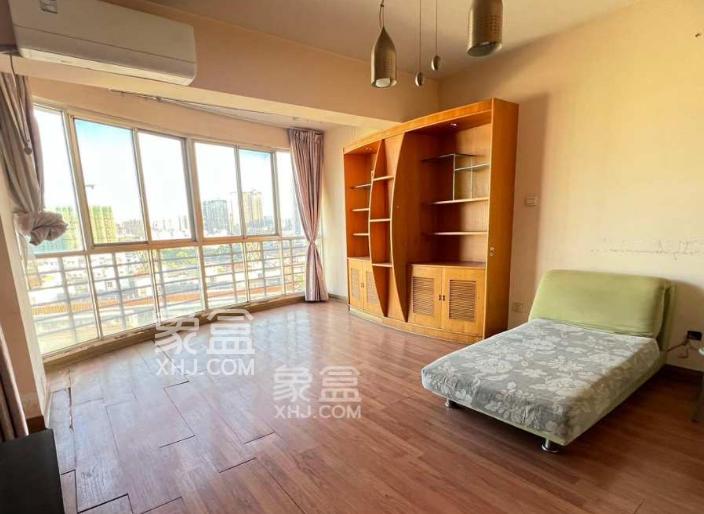 【八月陪读好居】长郡雨花外国语:近市中心商圈,环境安静性价高 【八月陪读好居】长郡雨花外国语:近市中心商圈,环境安静性价高