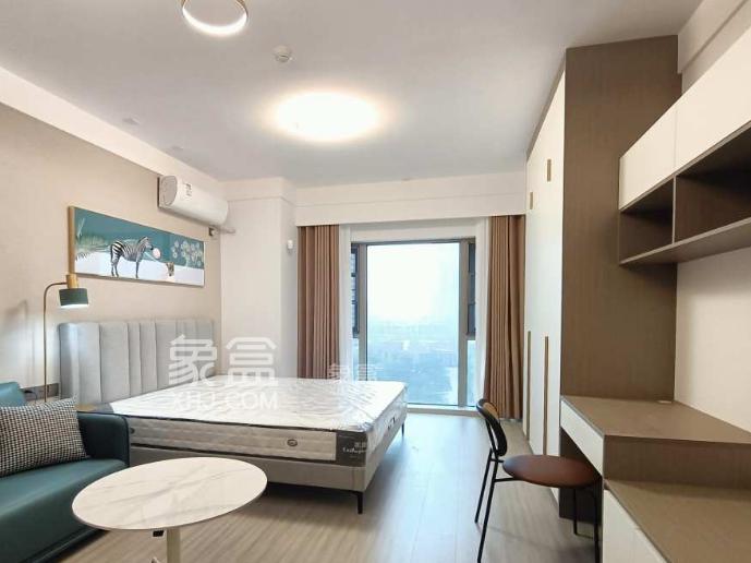 8月20日长沙租房急租:梅溪湖新装时尚公寓,双地铁站且租价低 8月20日长沙租房急租:梅溪湖新装时尚公寓,双地铁站且租价低