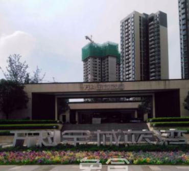 【八月陪读好居】长郡雨花外国语:近市中心商圈,环境安静性价高 【八月陪读好居】长郡雨花外国语:近市中心商圈,环境安静性价高