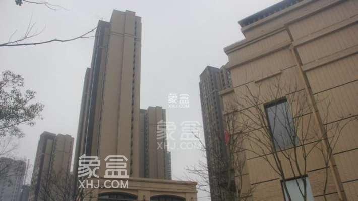 9月10日长沙租房急租：湘江边精装loft，地铁口配置全