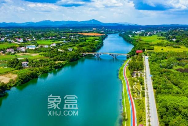 【金秋好景好租】瀏陽河畔：戶型多樣居感舒適，視野廣且景色佳