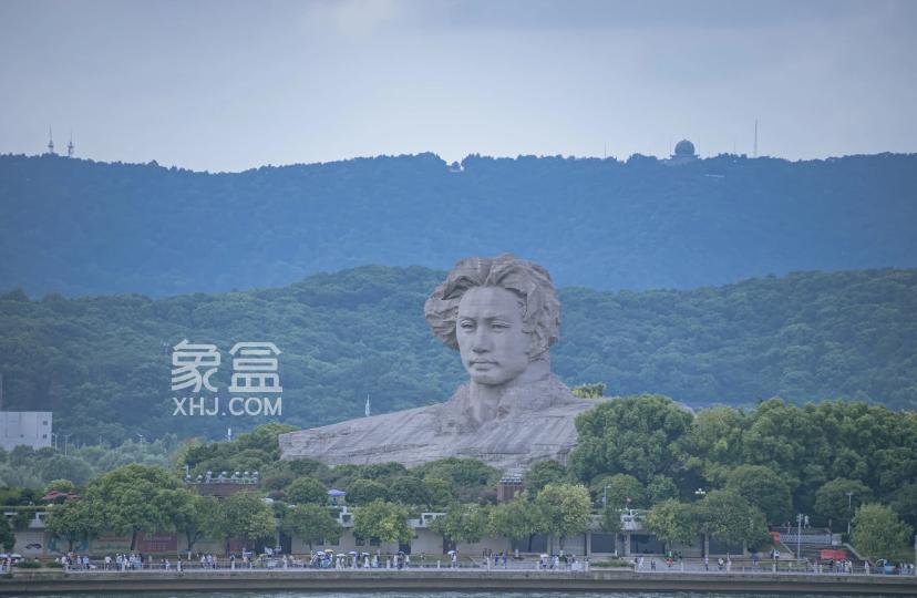 【踏青季好房】橘子洲周邊推薦：一級江景環(huán)繞，視野廣闊性價比高