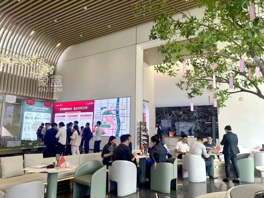 【数观楼市】十一黄金周长沙楼盘火爆，有楼盘成交增长率达460%！