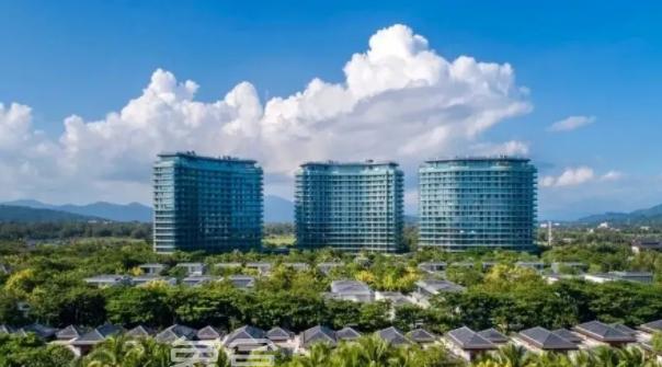 ‌9月三亚楼市风云再起：国美·海棠湾稳坐热搜榜首，引领高端置业新风尚！