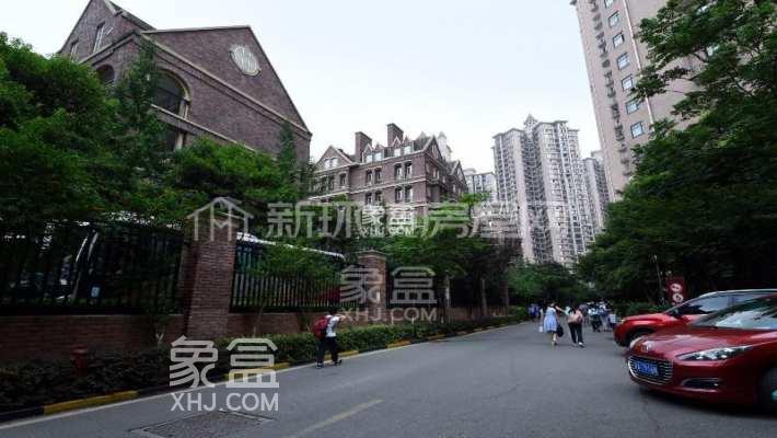 長沙康橋長郡小區(qū)測評：全程教育復合式學院高檔社區(qū)