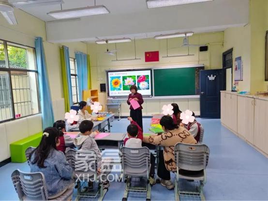 10月25日長沙育新第三小學“手拉手”公益課堂迎來張詢、譚斯陽兩位老師！