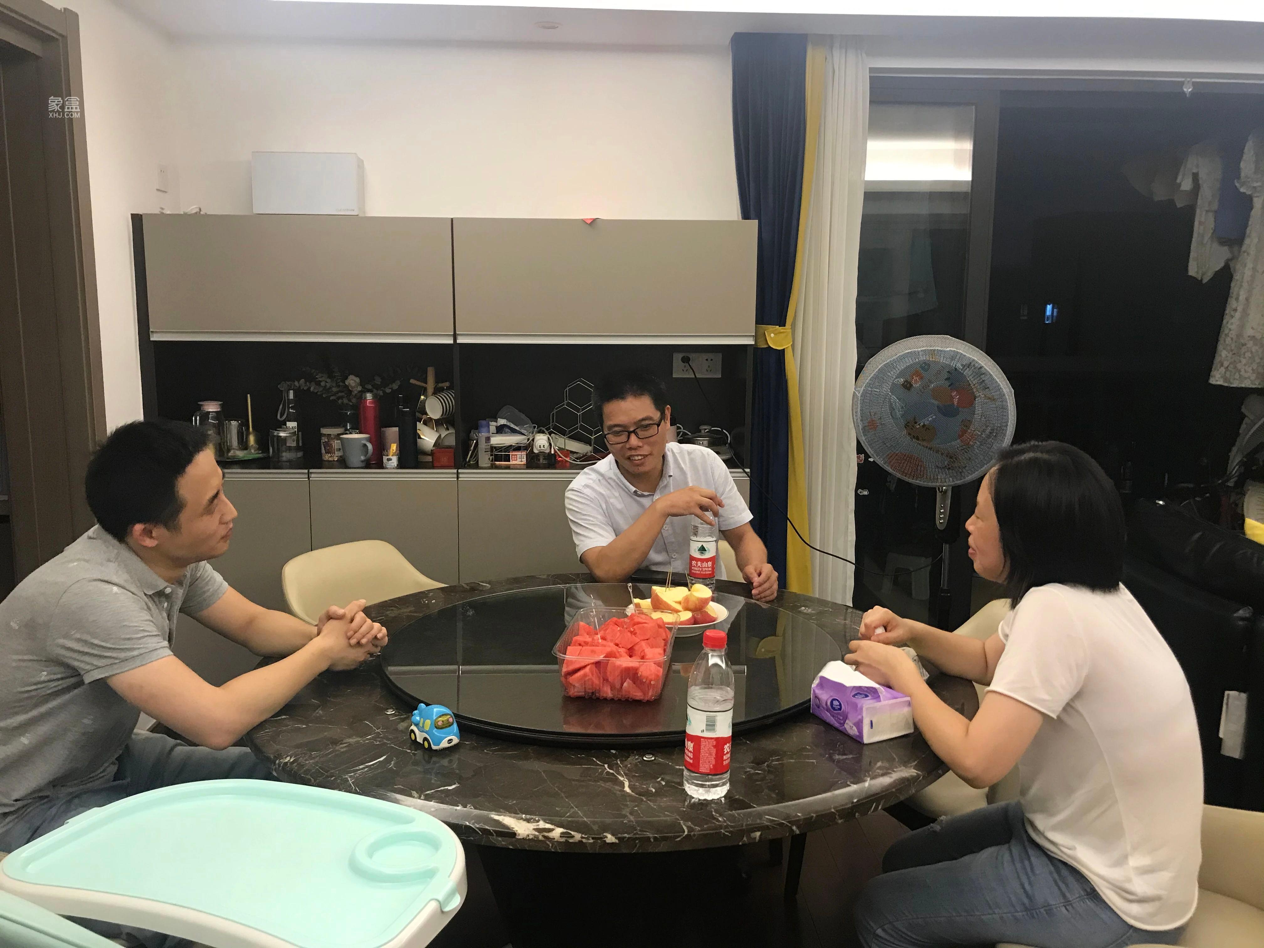 湖南師大附中雨花學校劉靈松“滿城做家訪”，對象卻不是學生.....