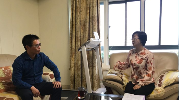 湖南師大附中雨花學(xué)校劉靈松“滿城做家訪”，對(duì)象卻不是學(xué)生.....