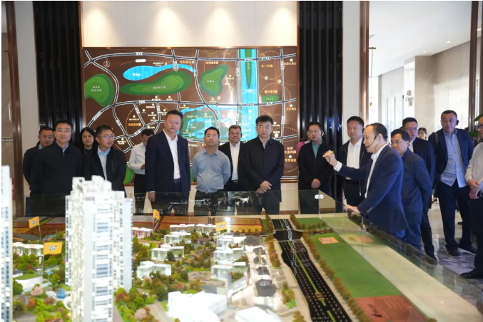 11月5日住建部司长姚天玮考察建投象山国际,调研好房子建设工作! 11月5日住建部司长姚天玮考察建投象山国际,调研好房子建设工作!