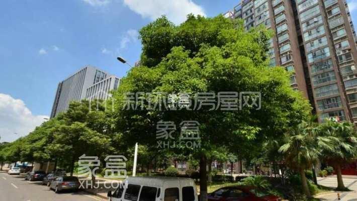 长沙富兴嘉城小区测评：一个集“文化、生态、现代、风情商业”于一体的现代复合型社区。