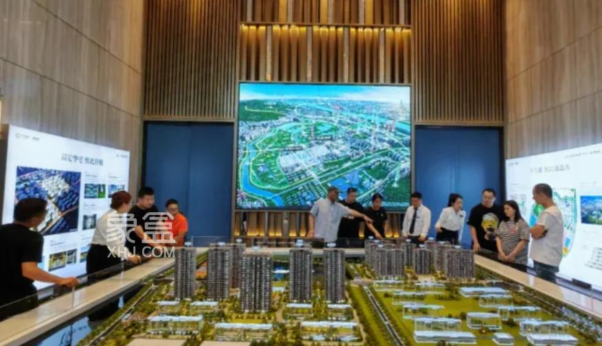 城发恒伟君樾文昌立序长沙封面，文昌阁建面195、230㎡大平层热销！