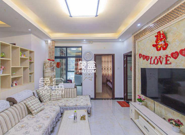 12月10日长沙租房急租:新开铺豪装两室,近市中心商圈通勤便 12月10日长沙租房急租:新开铺豪装两室,近市中心商圈通勤便