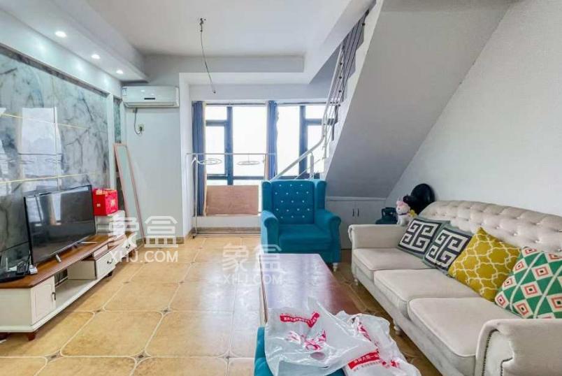 12月12日长沙租房急租：武广豪华公寓、南城复式精装选择多样