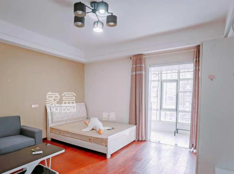 12月16日长沙租房急租：含浦精致小居室，近洋湖通勤便月租低