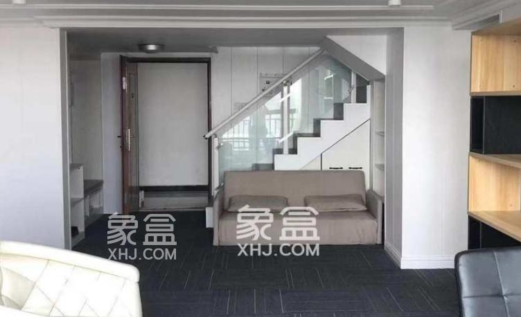 12月17日长沙租房急租：含浦多居室公寓，装修新近地铁性价高