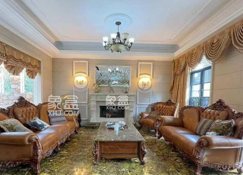 长沙租别墅推荐：伍家岭两百平独栋别墅，区府配套租价仅3600