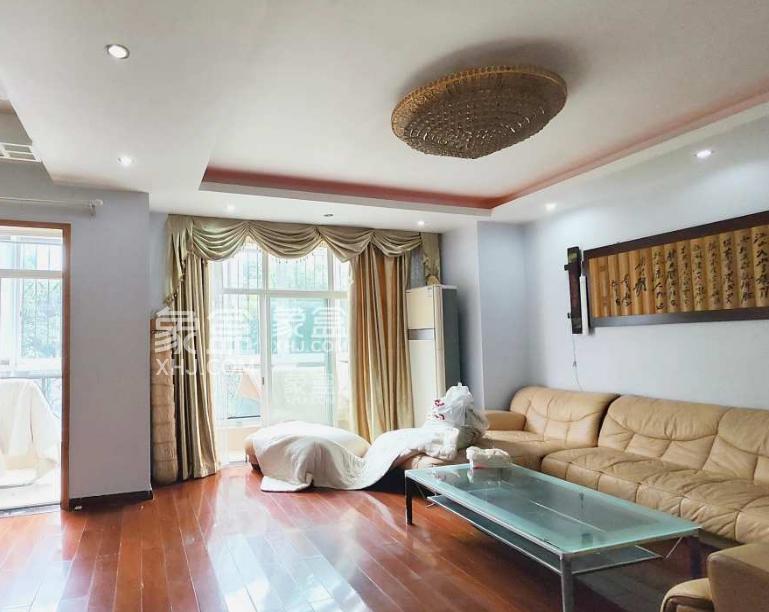 长沙租别墅推荐：伍家岭两百平独栋别墅，区府配套租价仅3600