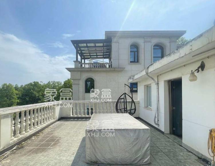 长沙租别墅推荐：伍家岭两百平独栋别墅，区府配套租价仅3600