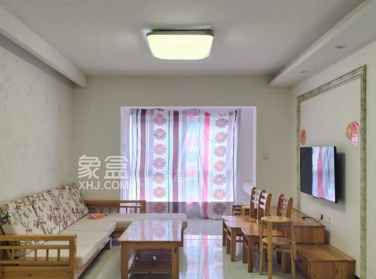 12月26日长沙租房急租：谷山森林旁两室精装住宅，仅1700每月