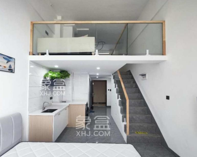 1月8日长沙租房急租:武广新城新装豪华loft,双线地铁月租仅1900 1月8日长沙租房急租:武广新城新装豪华loft,双线地铁月租仅1900