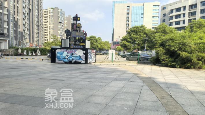 1月10日長沙租房急租：植物園兩室時尚精裝，商圈旁靠地鐵月租僅1850