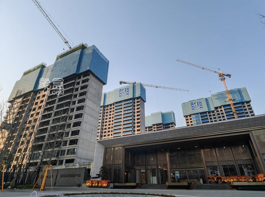 1月5日天晟滨月汇首开劲销亿元，月亮岛罐子岭建面122-168㎡新规零公摊热销！