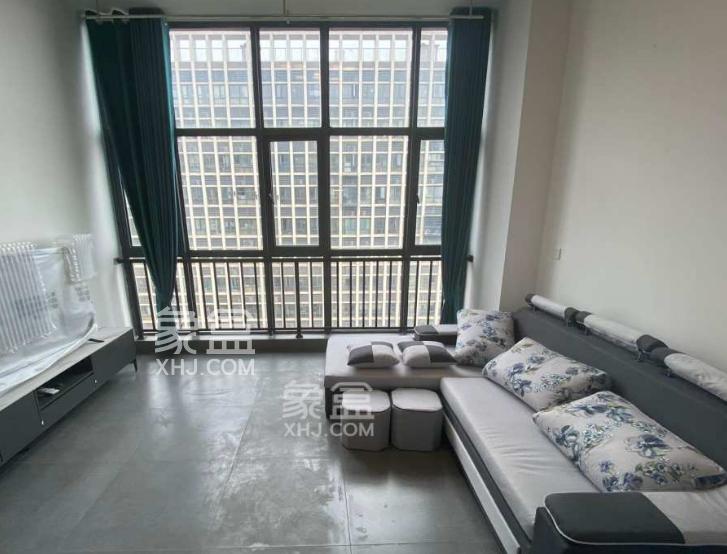 1月15日长沙租房急租:南城奥莱豪装小户型,正地铁环商业生活便捷 1月15日长沙租房急租:南城奥莱豪装小户型,正地铁环商业生活便捷