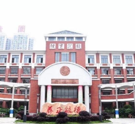 望城“四大名初中”配套小区及房价！优质教育配套、高性价比选择！