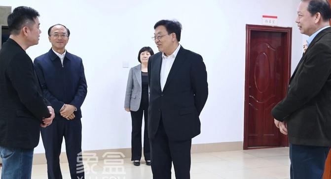 冯飞海口调研作风建设：以"四字诀"力推学习教育见行见效