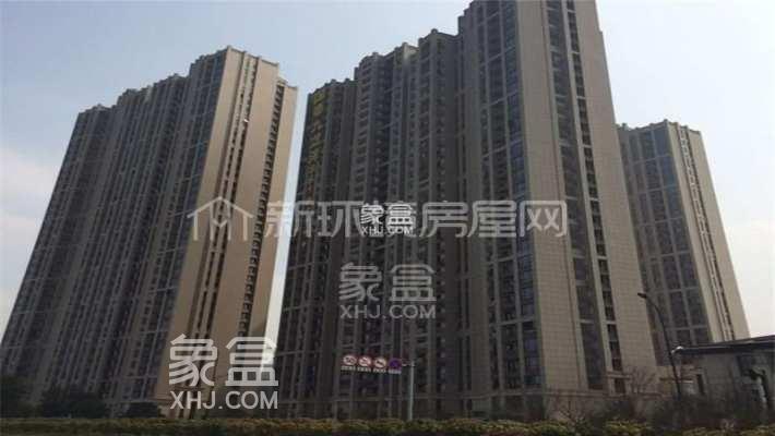 4月24日長沙租房急租：松雅湖旁酒店式公寓，正地鐵口月租僅1300每月