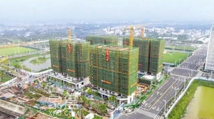 海口江东新区听海阁项目南区封顶 打造"职住平衡"高品质租赁社区‌