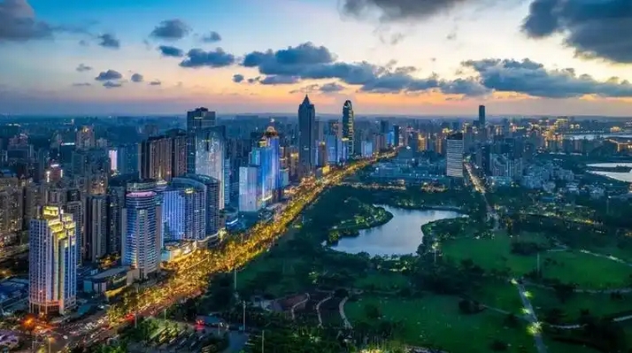 海口历史文化街区保护范围划定与2025年冬交会定档双喜临门 海口历史文化街区保护范围划定与2025年冬交会定档双喜临门