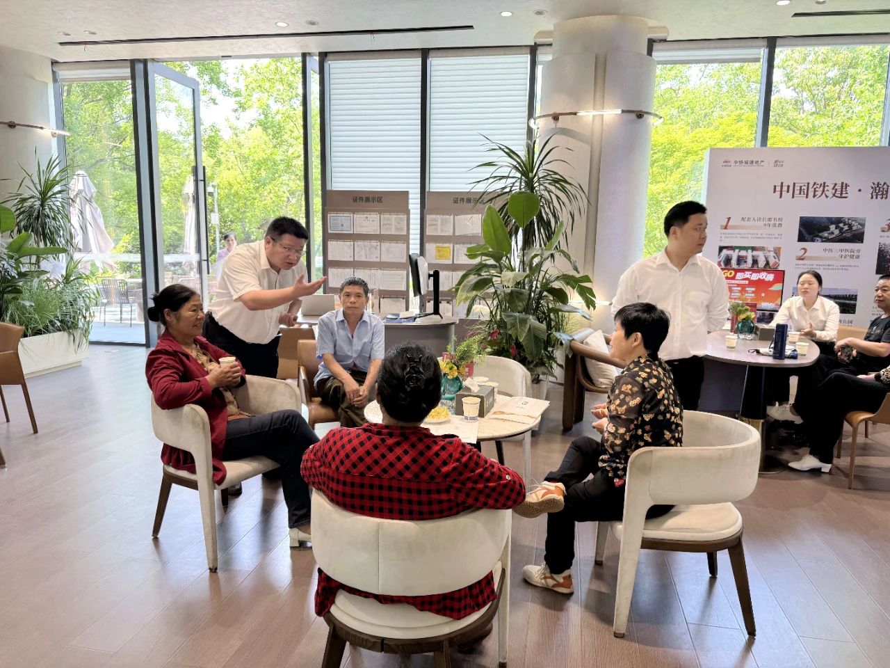湘江新区房票安置惠及939人,总金额5.17亿元,实现物业销售465套! 湘江新区房票安置惠及939人,总金额5.17亿元,实现物业销售465套!