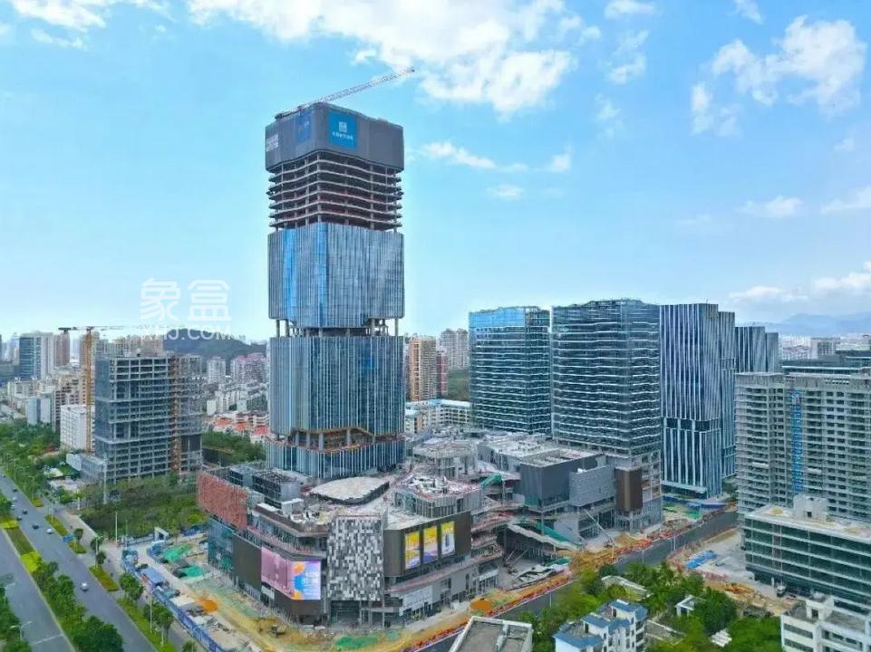 三亚CBD五周年：30秒通关的游艇港里，藏着自贸港千亿级财富密码