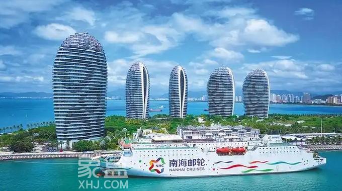 三亚CBD五周年：30秒通关的游艇港里，藏着自贸港千亿级财富密码