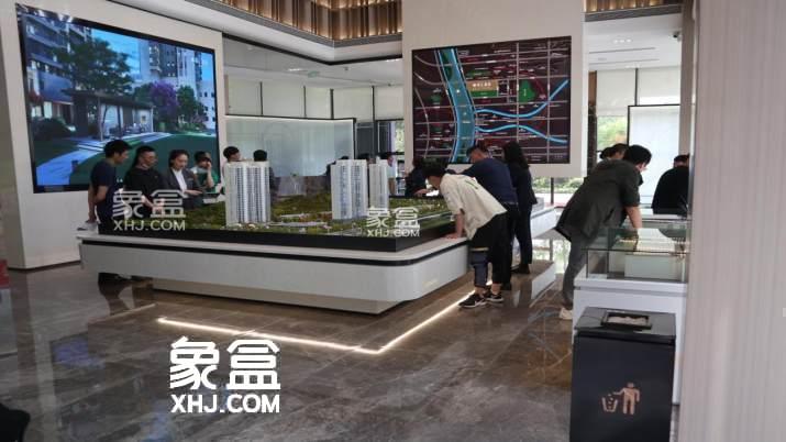 【在售】城投阅江逸府在售住宅