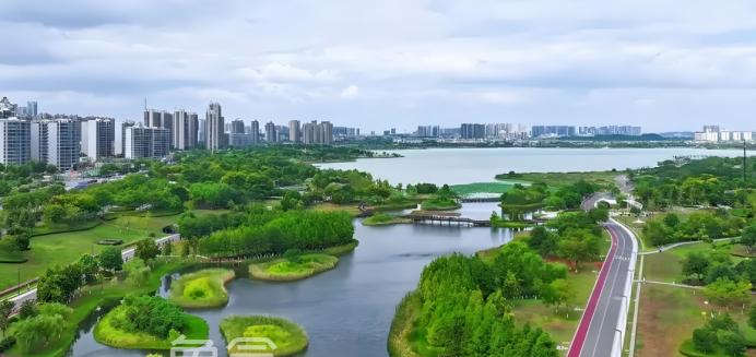 【夏日安家节】梅溪湖、洋湖、松雅湖，长沙临湖住宅小区盘点，清凉宜居！